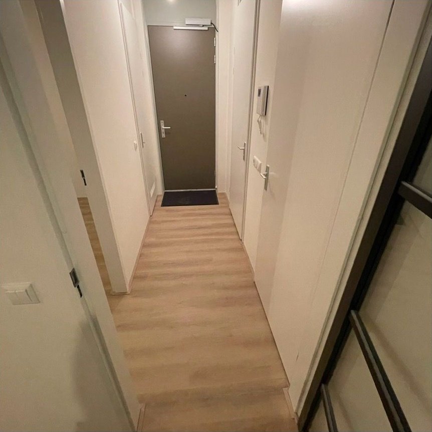 Aansluitende badkamer
